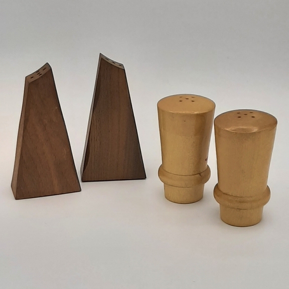 Vintage Hand Made Wooden Salt & Pepper Shakers 2 Sets Made in Japan - Picture 4 of 7